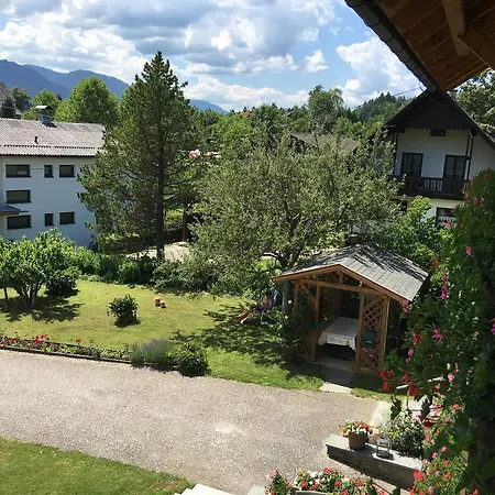 Apartment Gästehaus Franz Stissen *